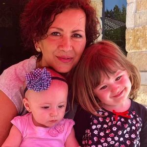 Meet your Posher, Lilia